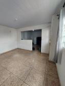 Casa de 04 cômodos para locação no Jardim Líbano - Barueri