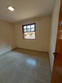 Casa no Condominio Coqueiros para Financiamento em Jandira