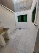 Casa individual de 03 cômodos para locação no Jd Líbano