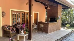 Casa Grande de Alto Padrão no Forest Hills - Jandira - SP